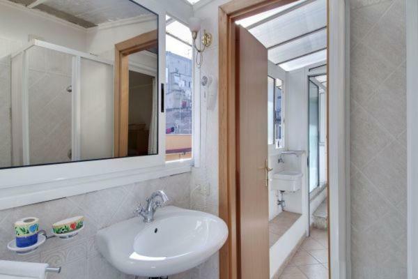 La Dolce Colosseum Apartment Rome